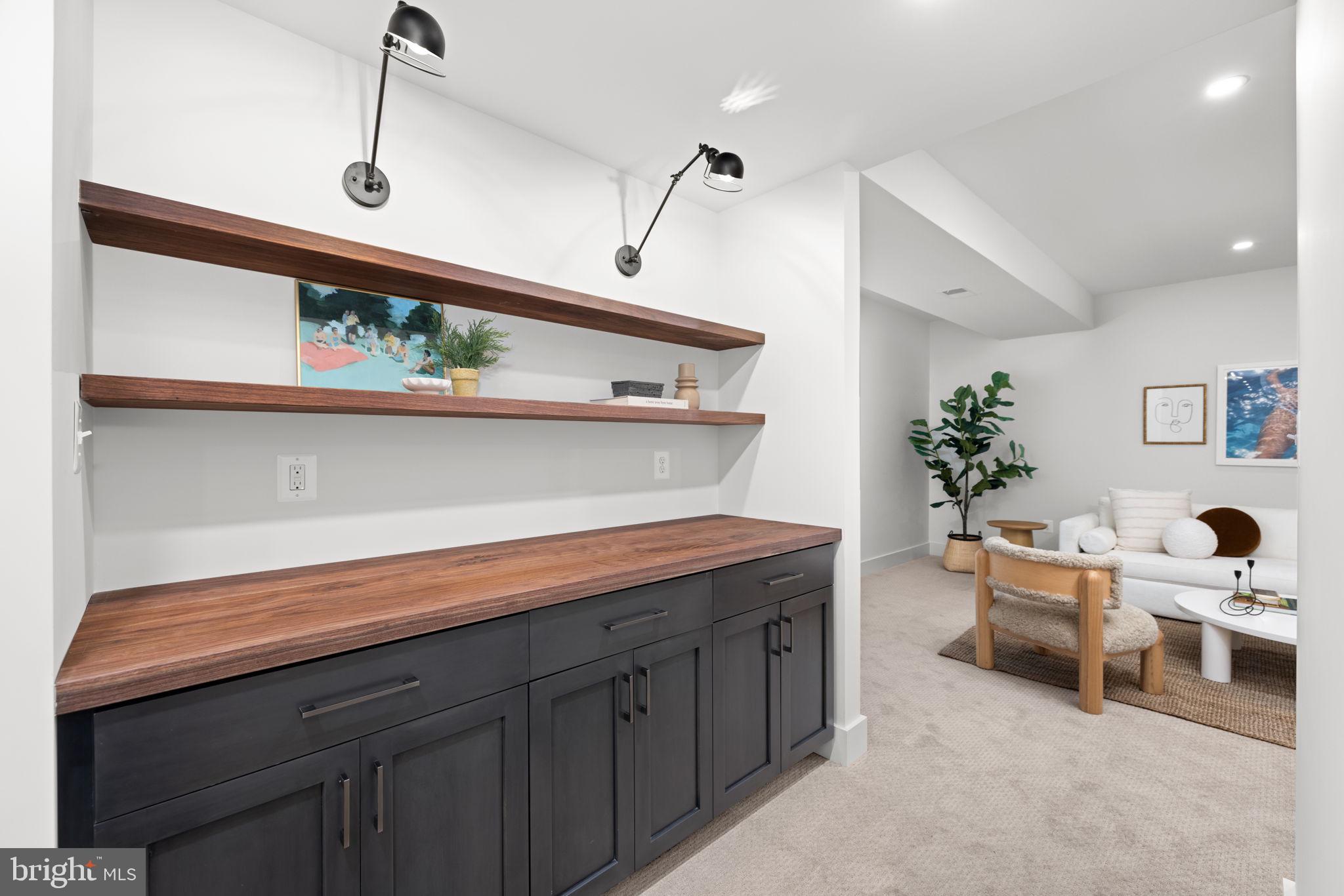 803 Russell Road Alexandria, VA 22301 - Photo 49 of 63