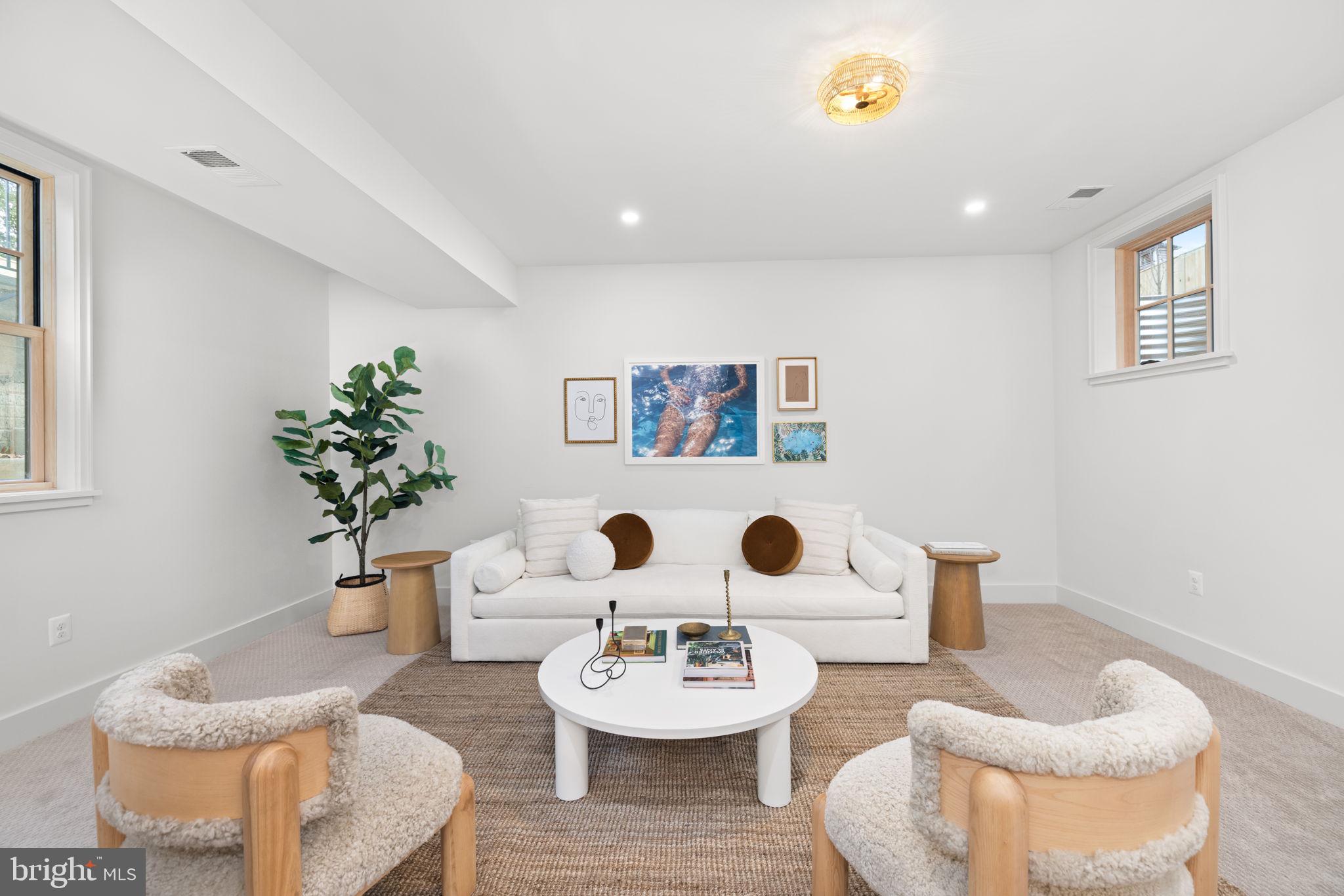 803 Russell Road Alexandria, VA 22301 - Photo 50 of 63