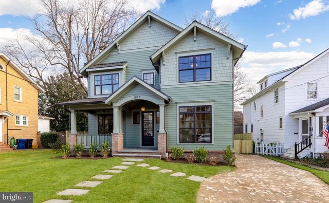 $2,225,000 | 803 Russell Road, Alexandria, VA 22301