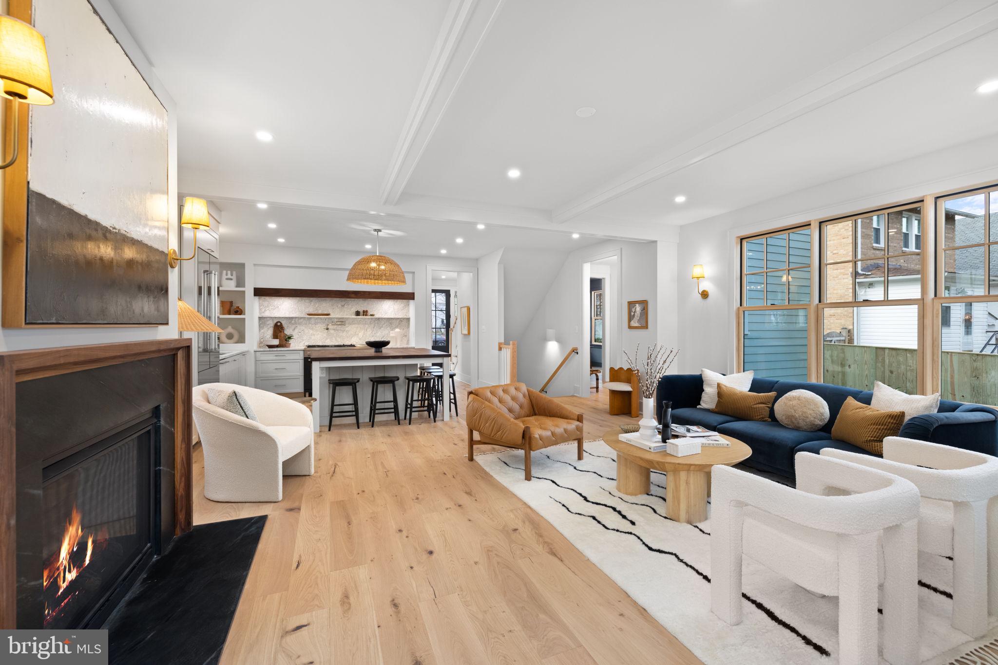 803 Russell Road Alexandria, VA 22301 - Photo 7 of 63