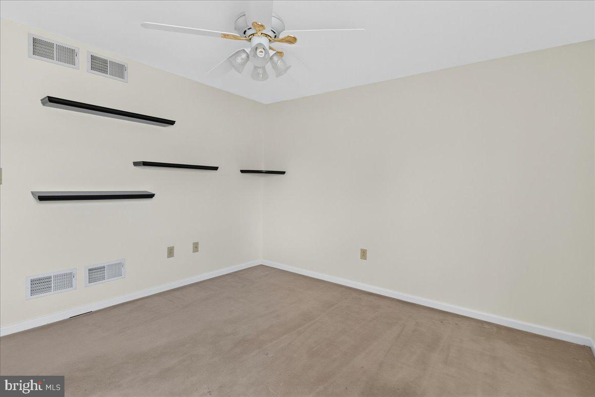 1491 Kuser Road Hamilton, NJ 08619 - Photo 34 of 42