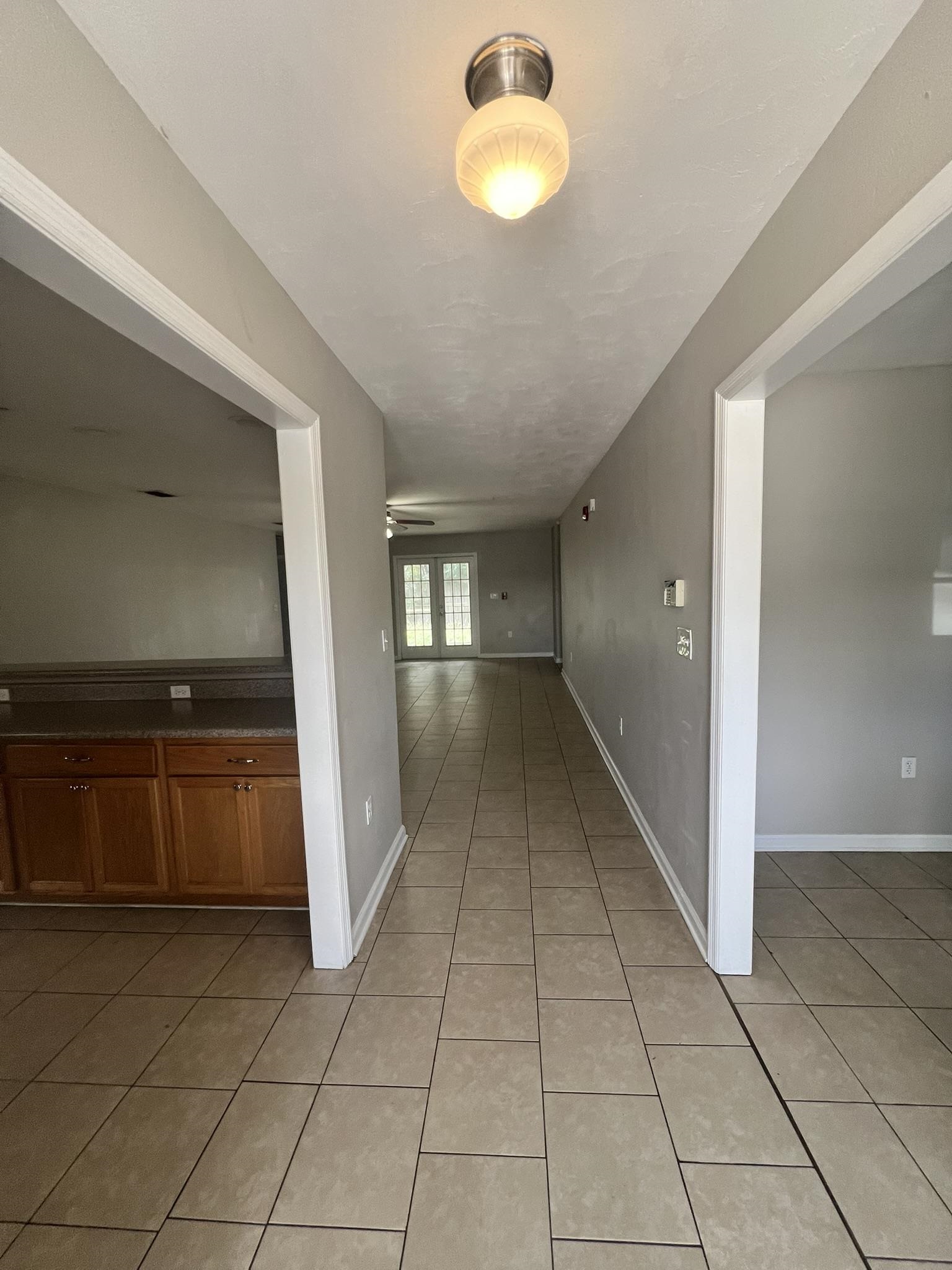 2633 West Mission Road Tallahassee, FL 32304 - Photo 2 of 20 Gallery Image 2