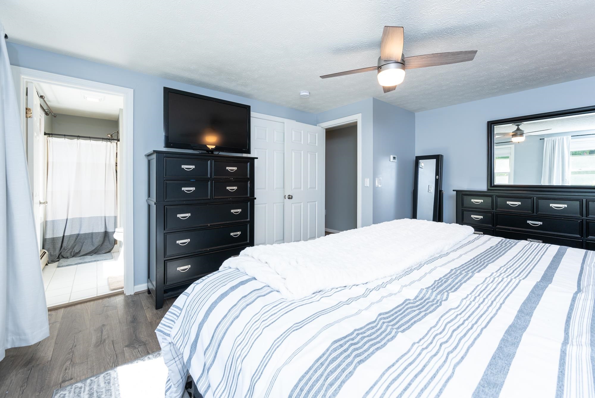 60 Pinecrest Drive Bedford, NH 03110 - Photo 25 of 46