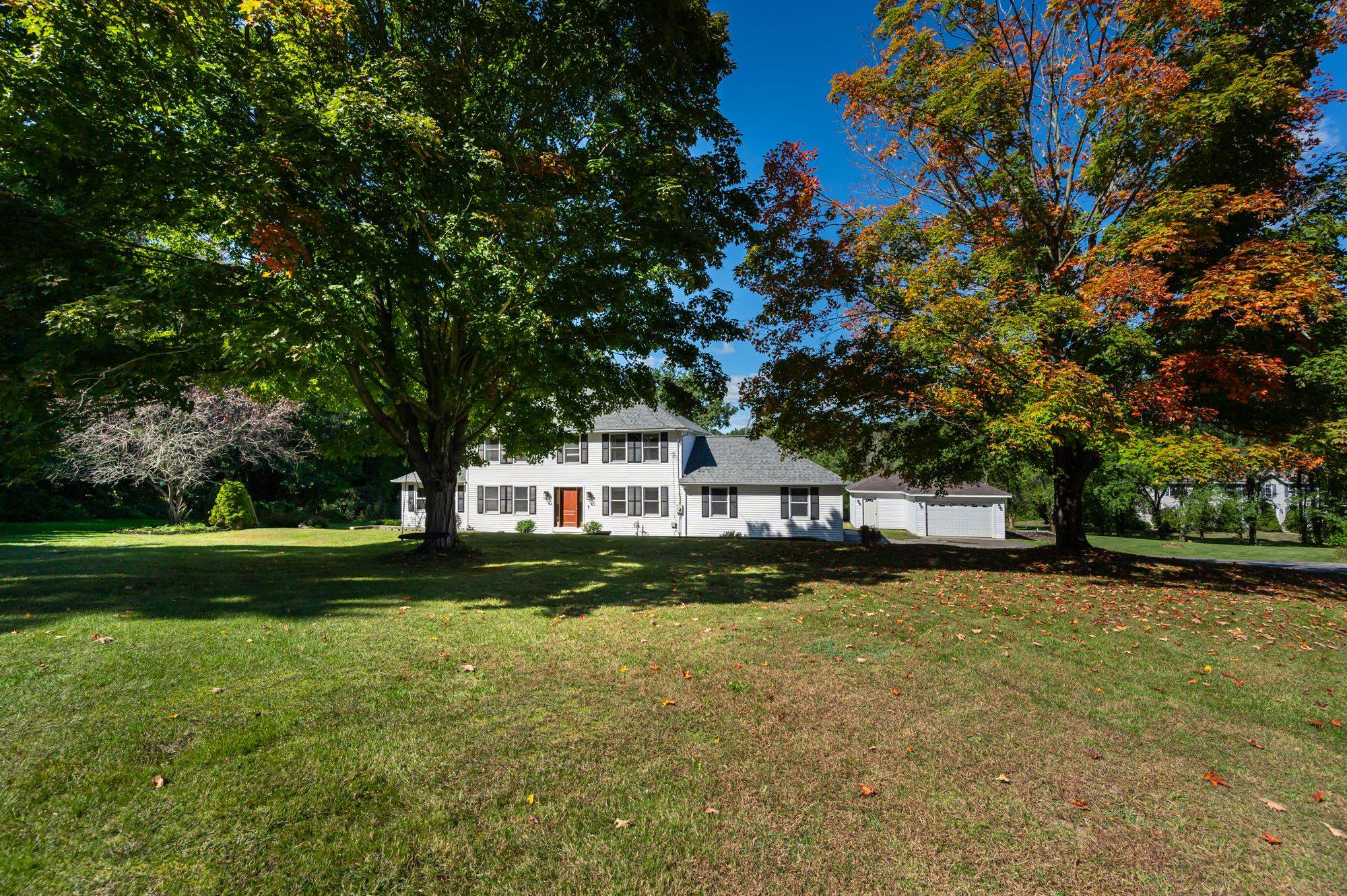 60 Pinecrest Drive Bedford, NH 03110 - Photo 28 of 46