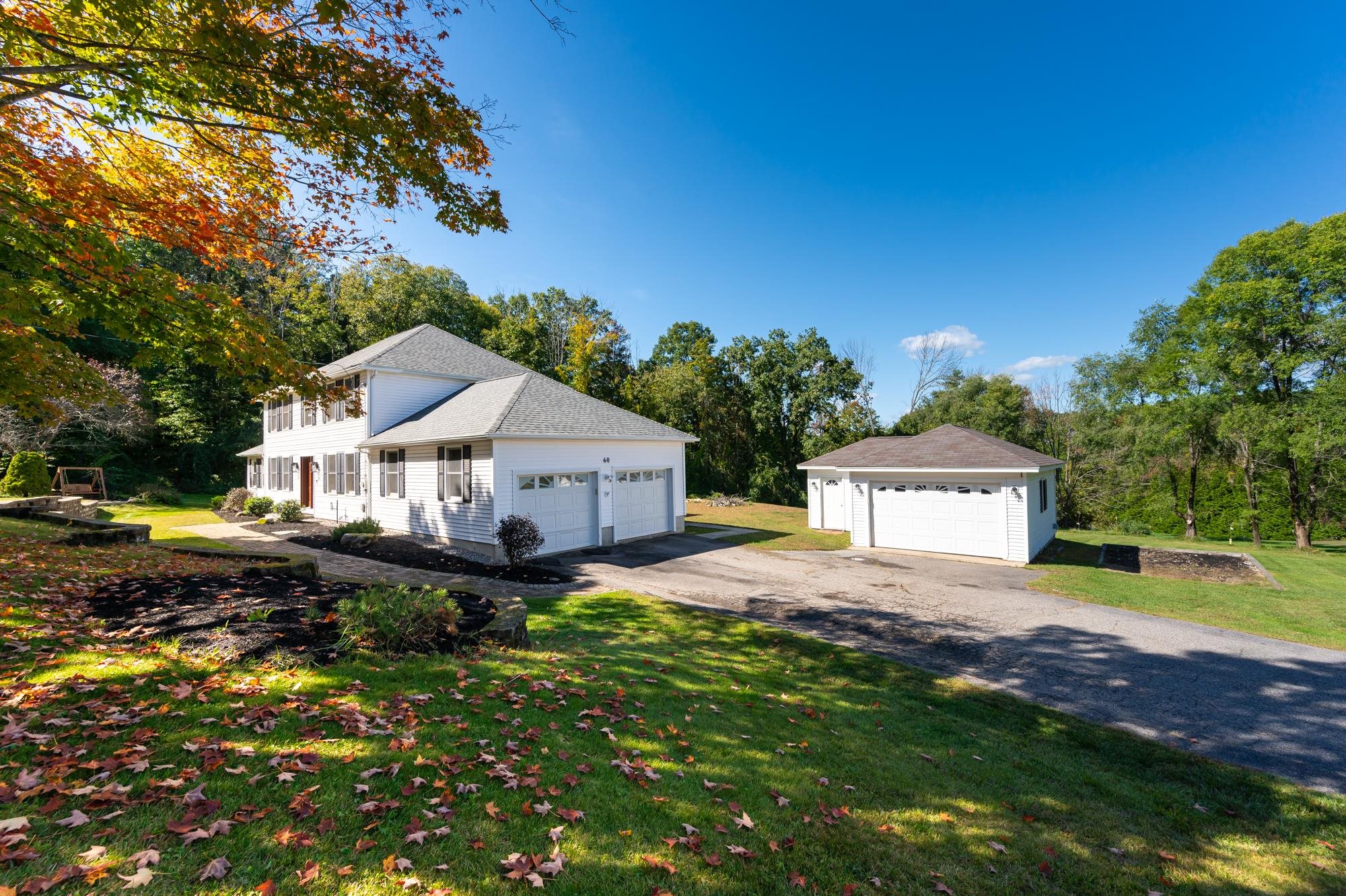 60 Pinecrest Drive Bedford, NH 03110 - Photo 34 of 46