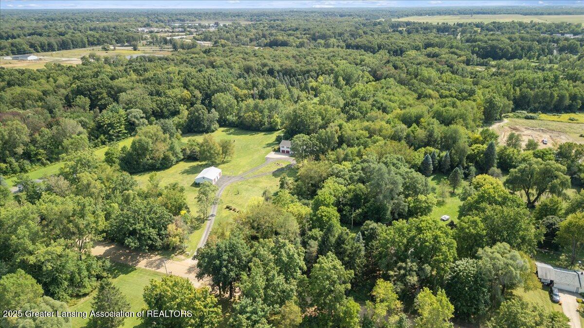 5236 Drumheller Road Bath, MI 48808 - Photo 39 of 42 06-Media Jett - 54 (New)
