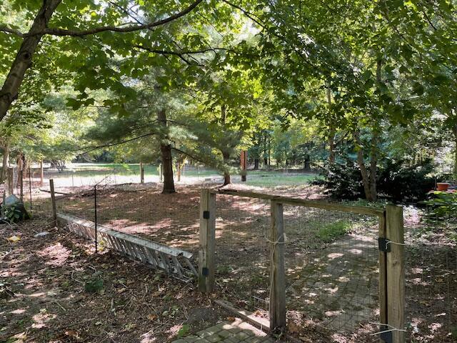 10572 Plank Road Milan, MI 48160 - Photo 2 of 12 IMG_6561