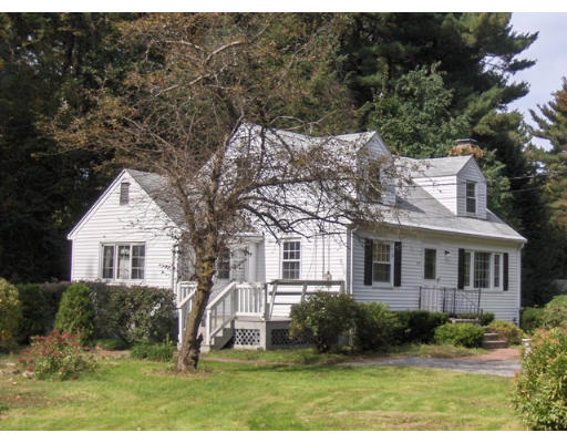 39 Dunster Road Bedford, MA 01730 - Photo 1 of 6 Gallery Image 1