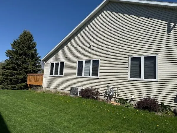 $2,375 | 1066 School Street, Sun Prairie, WI 53590