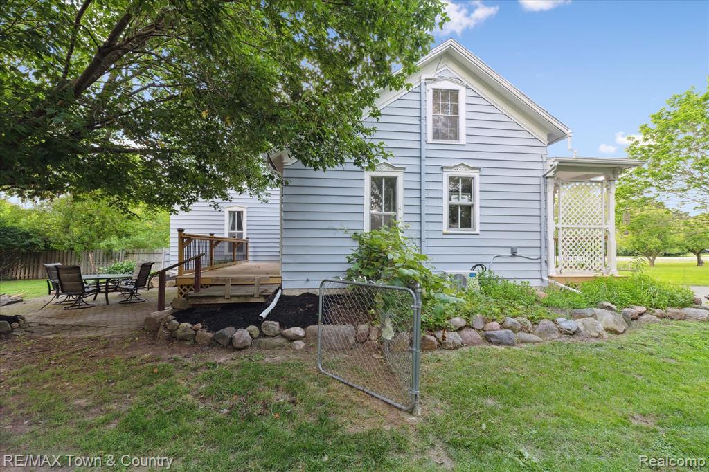 6501 East River Road Flushing, MI 48433 - Photo 44 of 63