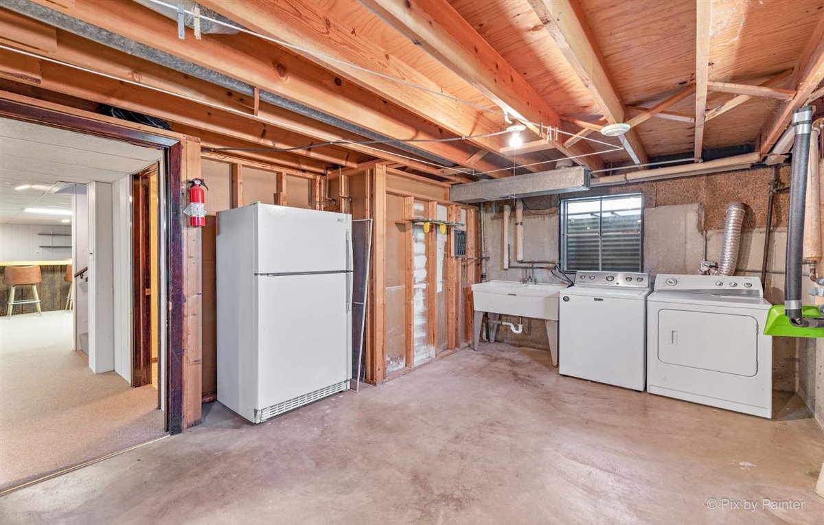 505 North Green Ridge Street Addison, IL 60101 - Photo 26 of 29
