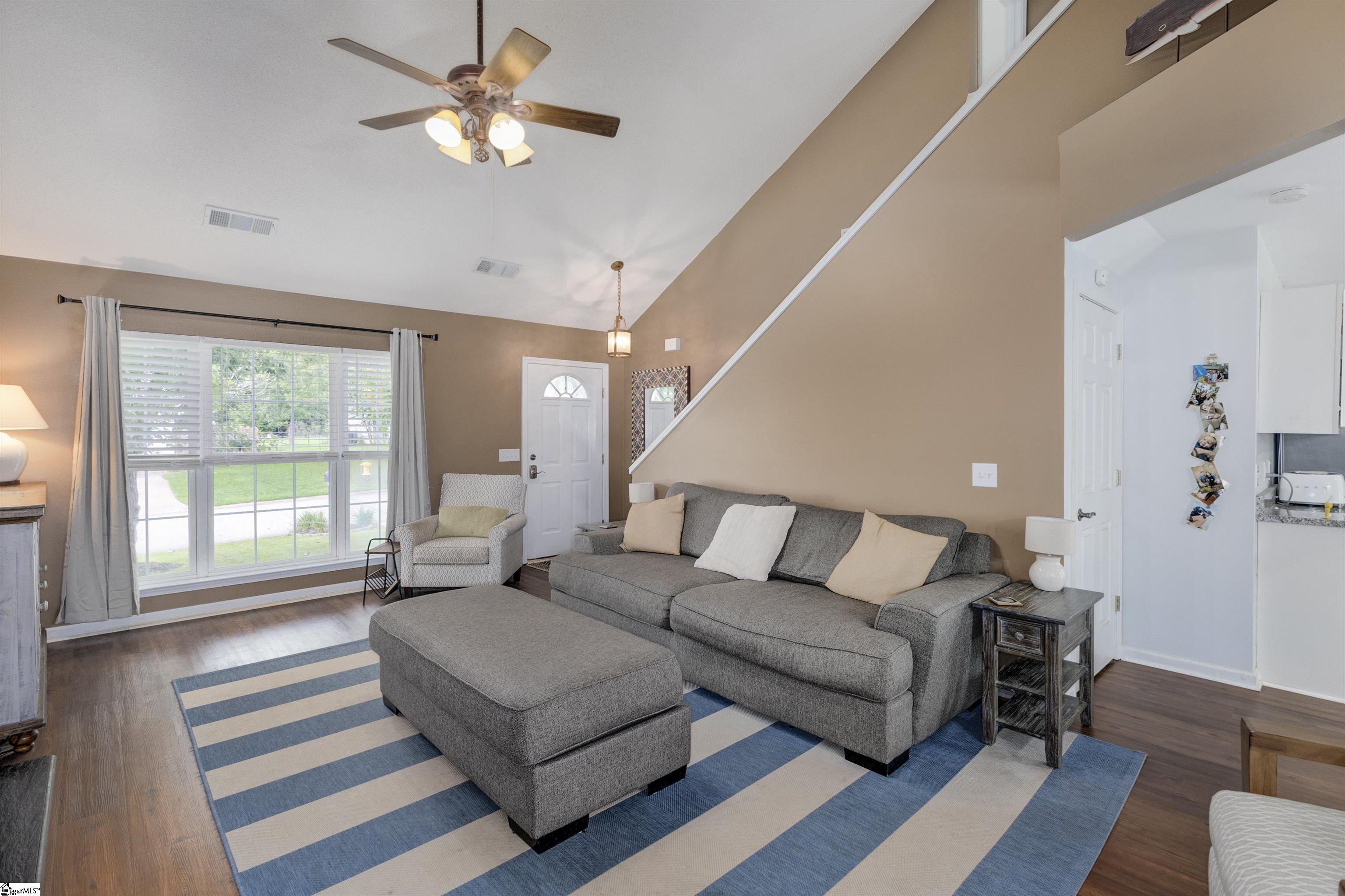 105 Innisbrook Lane Simpsonville, SC 29681 - Photo 5 of 33 Gallery Image 5