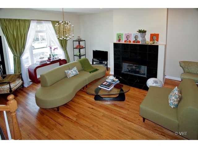 182 North Marion Street, Unit NONE Oak Park, IL 60301 - Photo 3 of 25