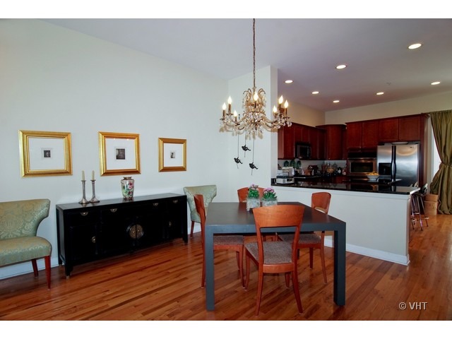 182 North Marion Street, Unit NONE Oak Park, IL 60301 - Photo 8 of 25