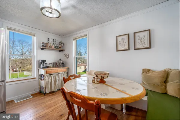 $199,900 | 207 Shenandoah Avenue, Oakland, MD 21550