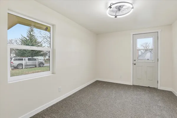 $289,990 | 14902 East Valleyway Avenue, Spokane Valley, WA 99216