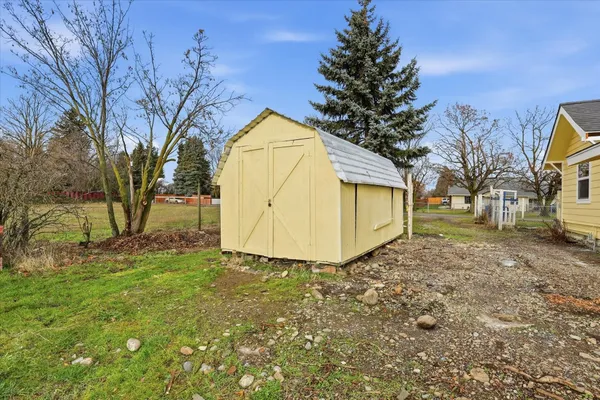 $289,990 | 14902 East Valleyway Avenue, Spokane Valley, WA 99216