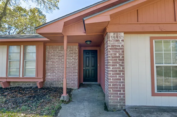 $235,000 | 114 Belvedere Drive, Conroe, TX 77301