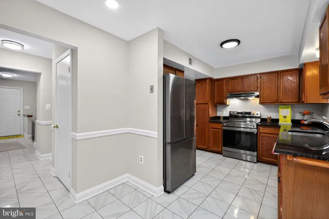 $479,000 | 7903 Capricorn Terrace, Rockville, MD 20855