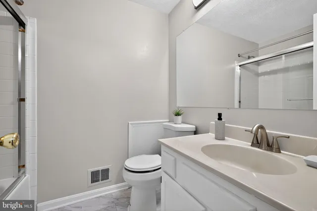 $479,000 | 7903 Capricorn Terrace, Rockville, MD 20855