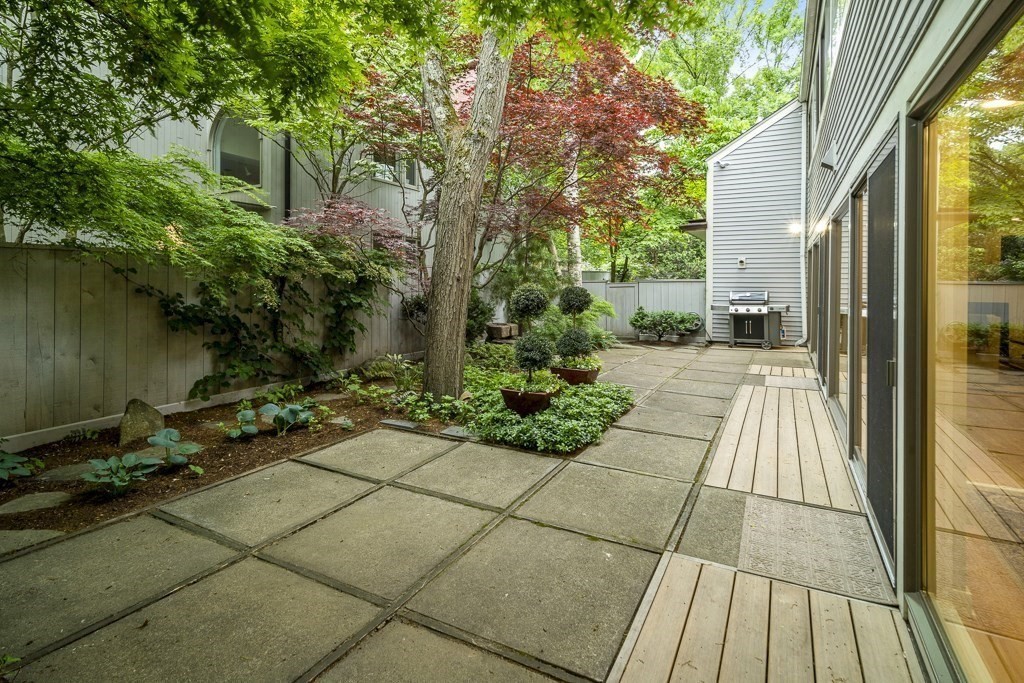 64 Grozier Road, Unit R Cambridge, MA 02138 - Photo 11 of 24