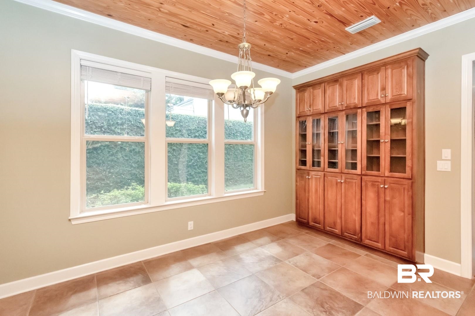 308 Wacker Lane North Mobile, AL 36608 - Photo 12 of 37