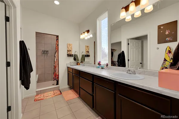$589,500 | 4424 North Quemoy Street, Aurora, CO 80019