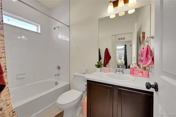 $589,500 | 4424 North Quemoy Street, Aurora, CO 80019