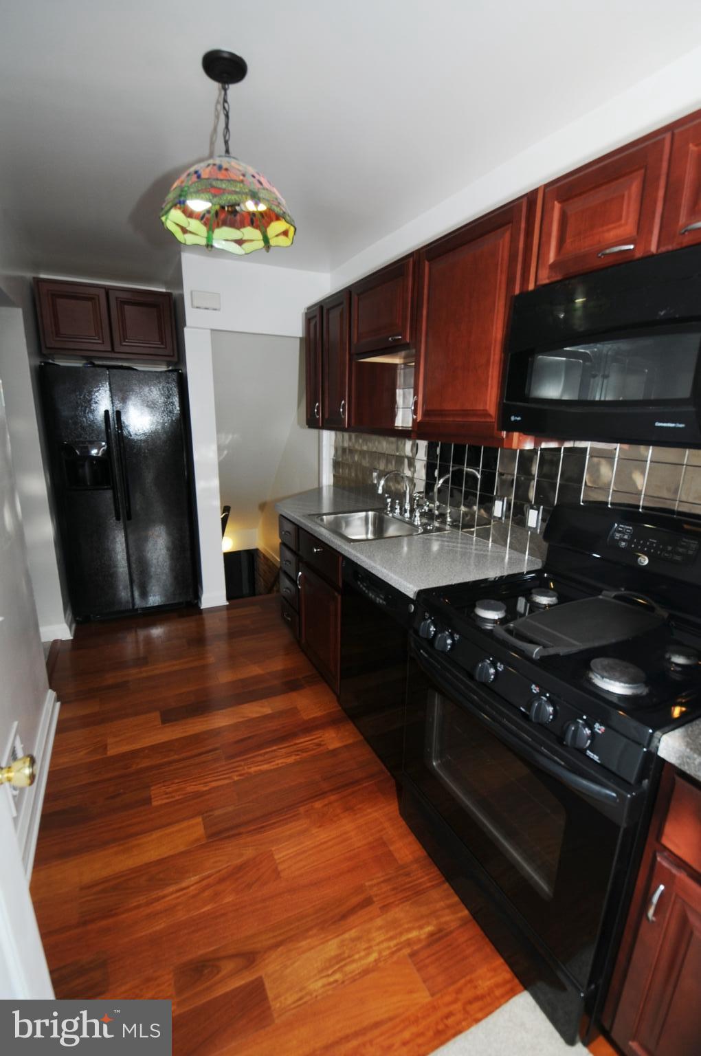 935 Arncliffe Road Baltimore, MD 21221 - Photo 11 of 30