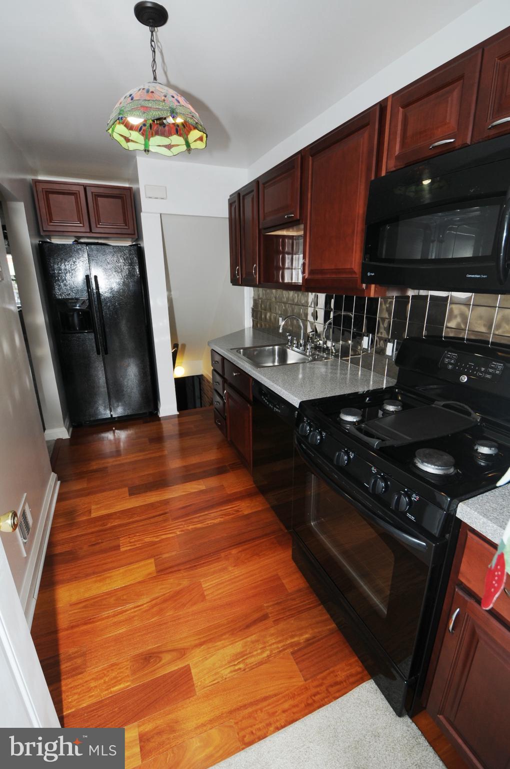 935 Arncliffe Road Baltimore, MD 21221 - Photo 12 of 30