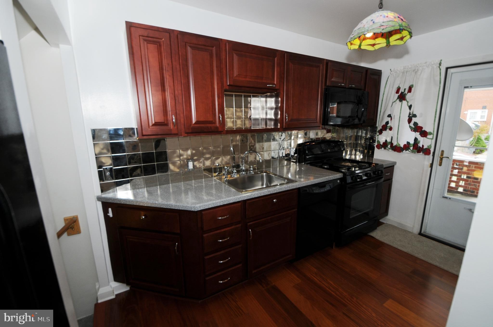 935 Arncliffe Road Baltimore, MD 21221 - Photo 10 of 30