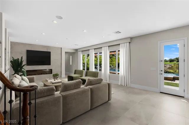 $3,600,000 | 1975 Alcova Ridge Drive, Las Vegas, NV 89135