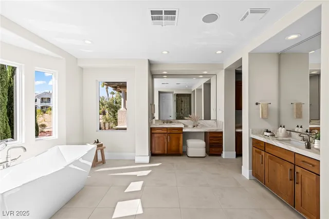 $3,600,000 | 1975 Alcova Ridge Drive, Las Vegas, NV 89135