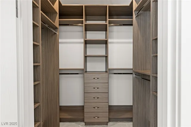 $3,600,000 | 1975 Alcova Ridge Drive, Las Vegas, NV 89135