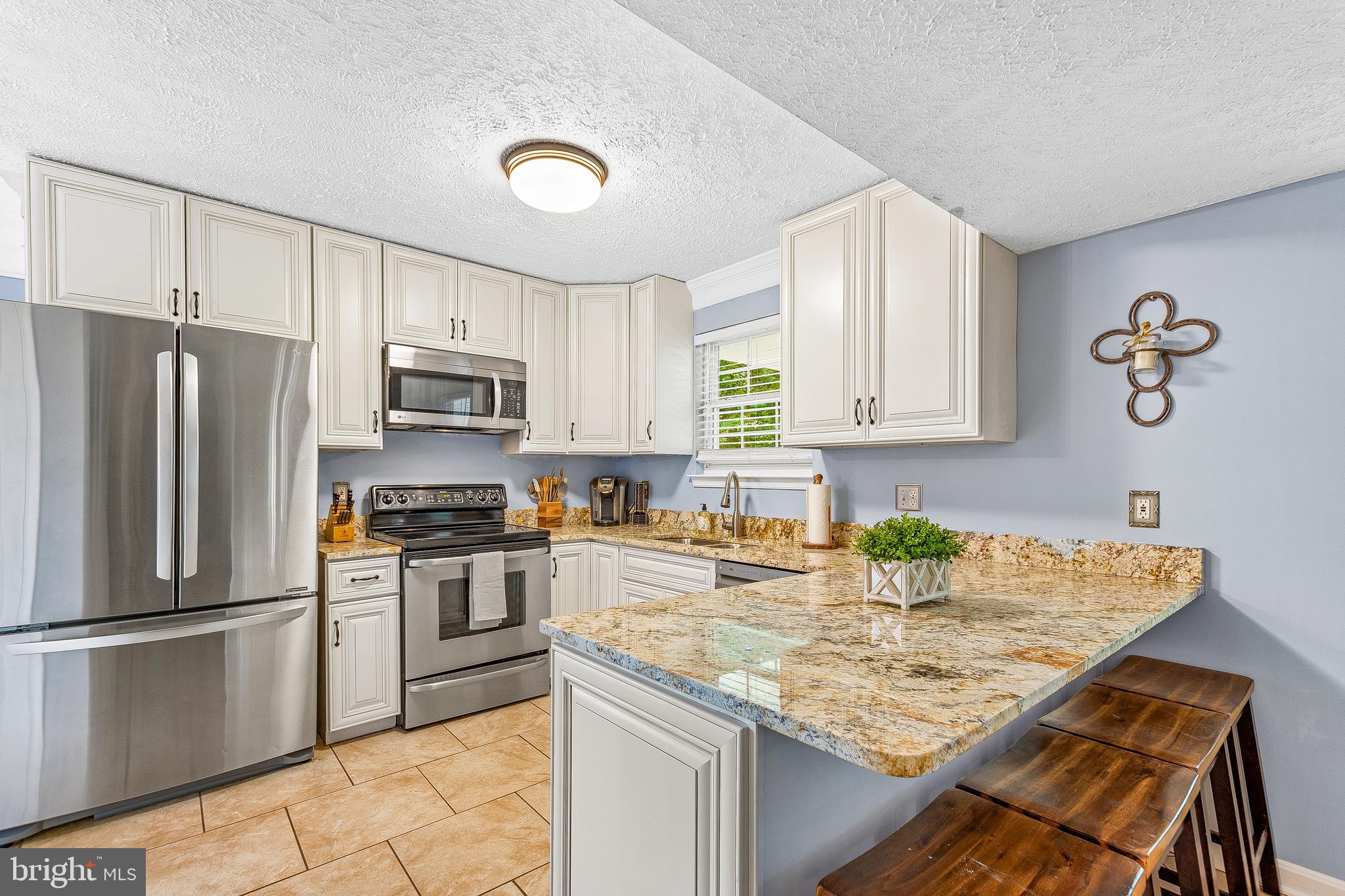 1194 Hampton Road Annapolis, MD 21409 - Photo 8 of 36 Gallery Image 8