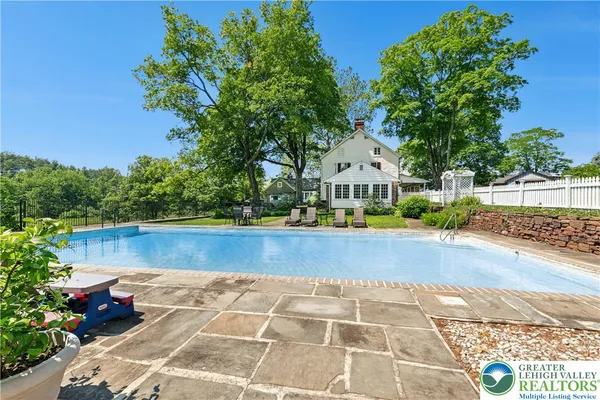 $3,995,000 | 1720 Molasses Way, Quakertown, PA 18951