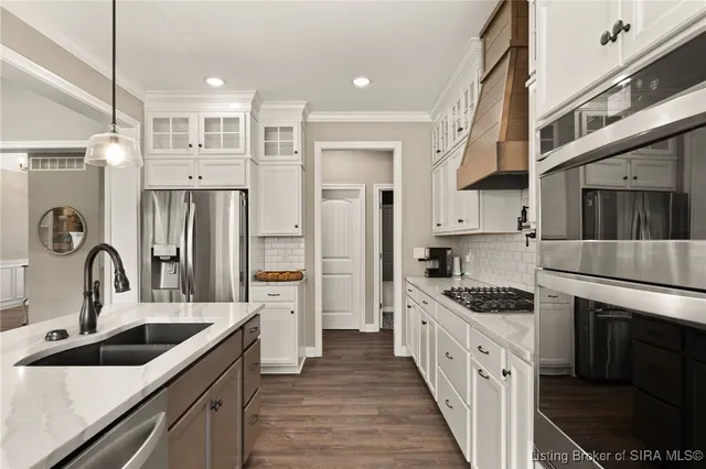 $579,900 | 1739 Augusta Parkway, Henryville, IN 47126