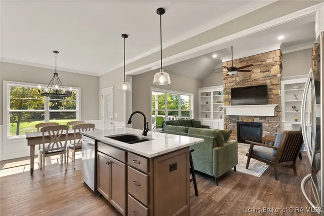 $579,900 | 1739 Augusta Parkway, Henryville, IN 47126