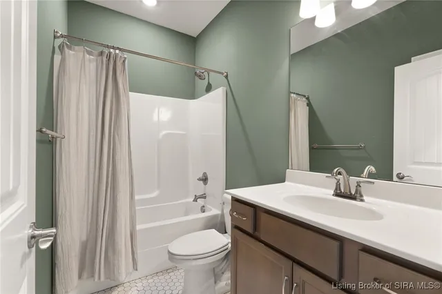 $579,900 | 1739 Augusta Parkway, Henryville, IN 47126