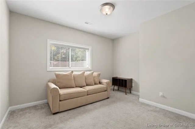 $579,900 | 1739 Augusta Parkway, Henryville, IN 47126