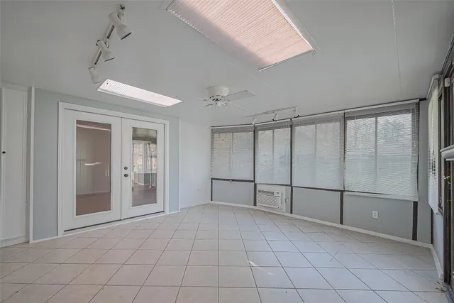 $2,500 | 16506 Amcreek Road, Houston, TX 77068