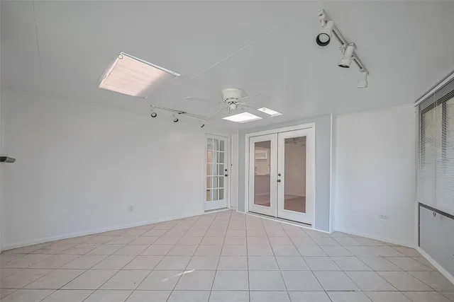 $2,500 | 16506 Amcreek Road, Houston, TX 77068