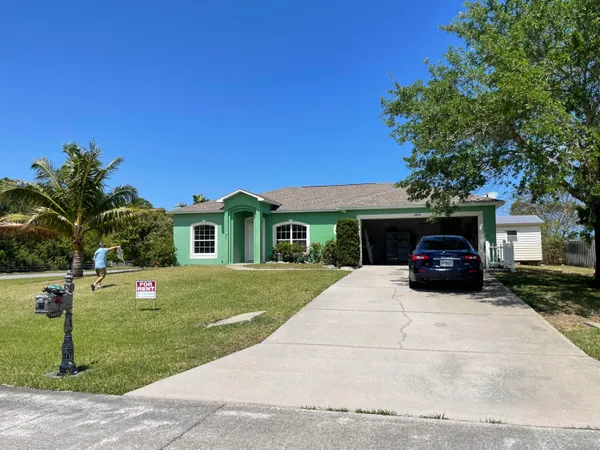 $2,200 | 3804 13th Street, Sebastian, FL 32976