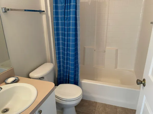 $2,200 | 3804 13th Street, Sebastian, FL 32976