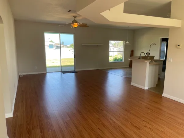 $2,200 | 3804 13th Street, Sebastian, FL 32976