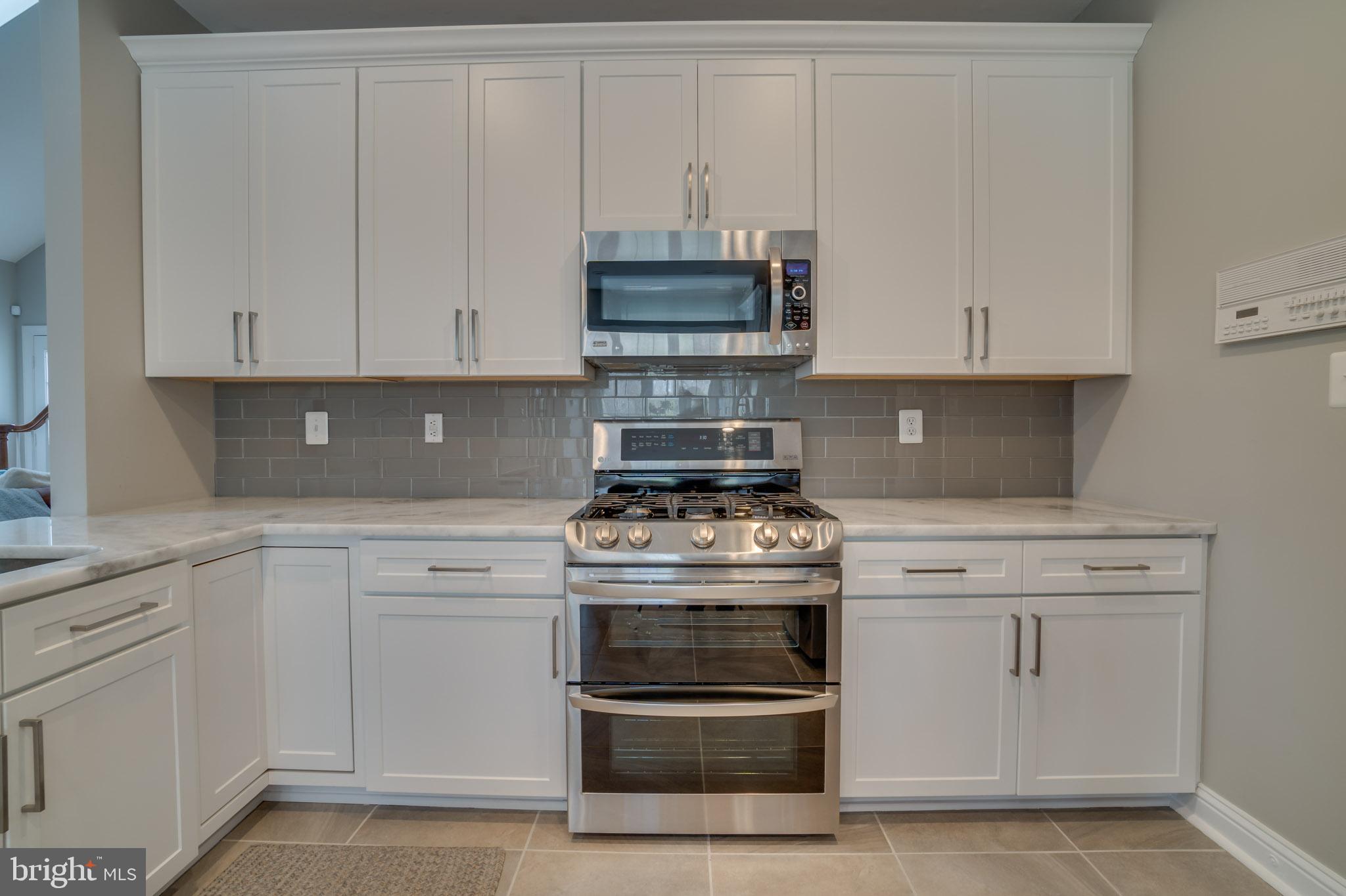 6207 Cardinal Brook Court Springfield, VA 22152 - Photo 19 of 47 Gallery Image 19
