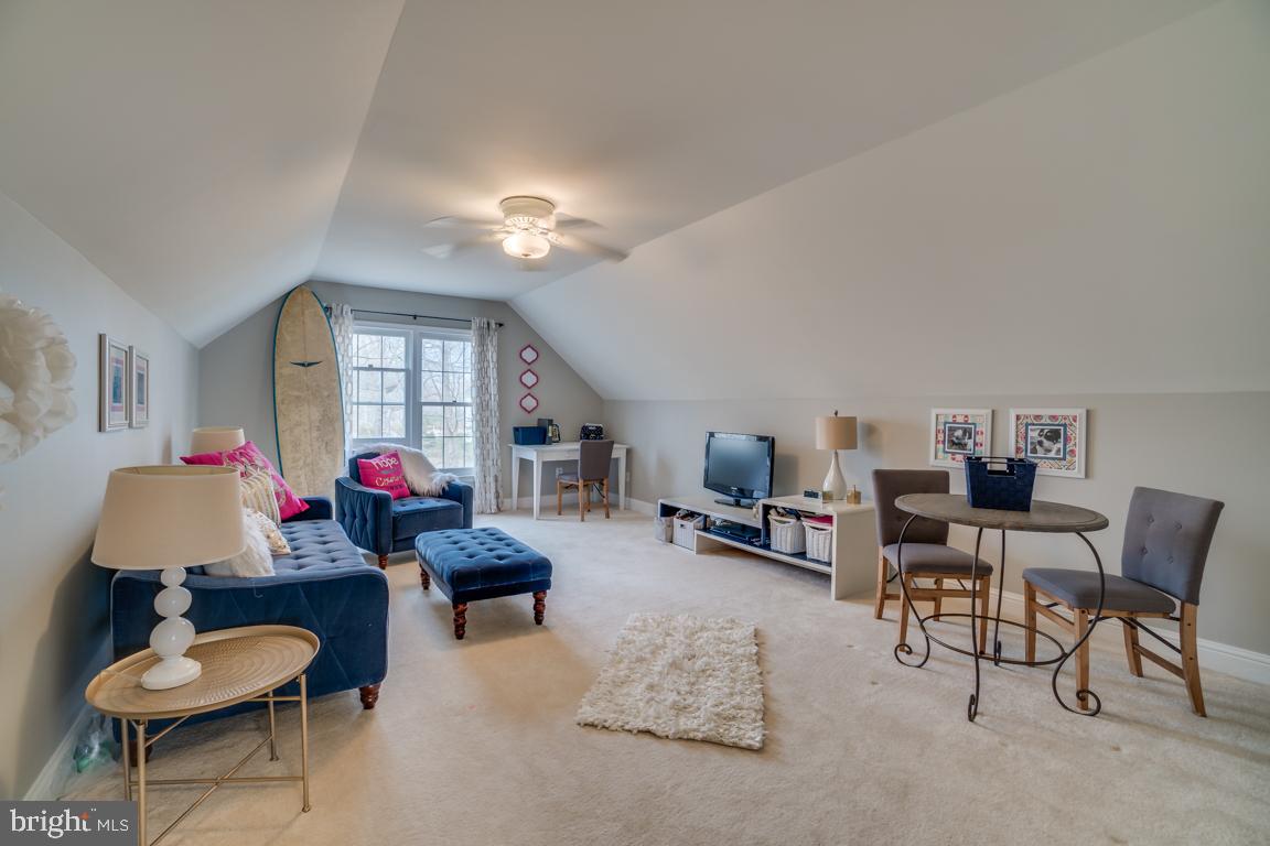 6207 Cardinal Brook Court Springfield, VA 22152 - Photo 40 of 47 Gallery Image 40