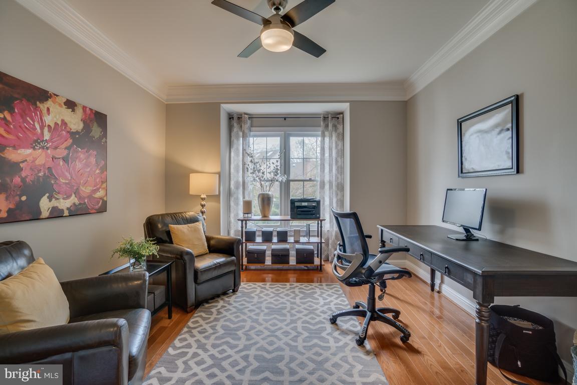 6207 Cardinal Brook Court Springfield, VA 22152 - Photo 10 of 47 Gallery Image 10