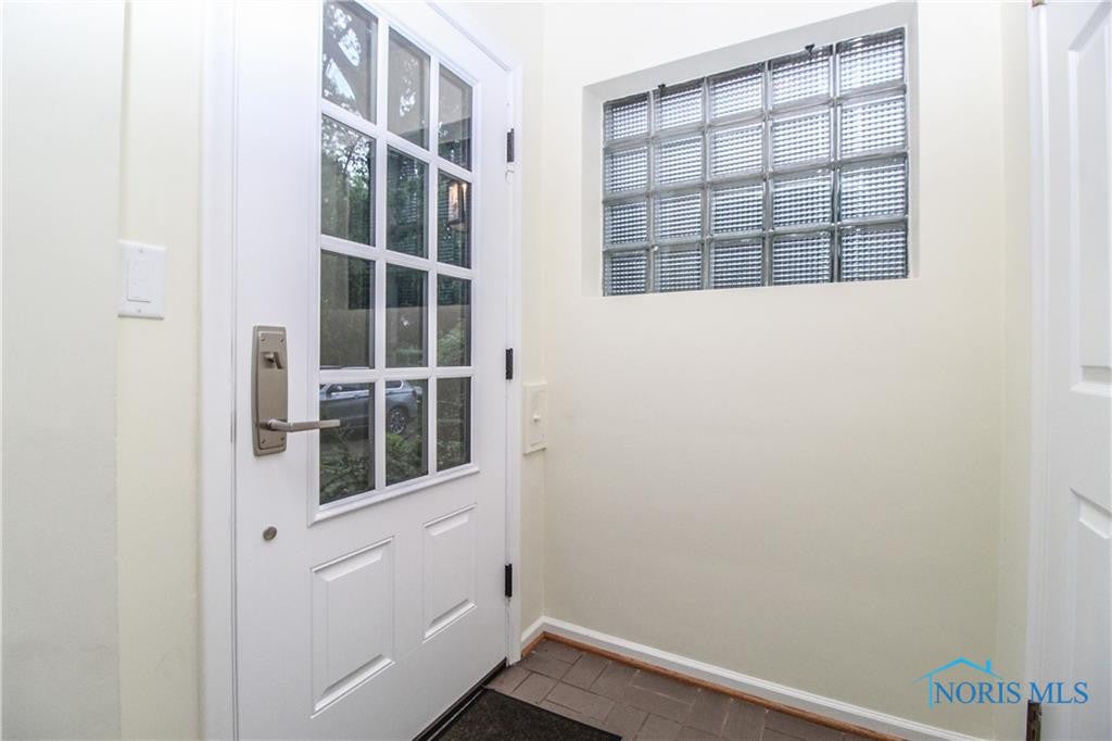3543 Edgevale Road Toledo, OH 43606 - Photo 6 of 49 Gallery Image 6