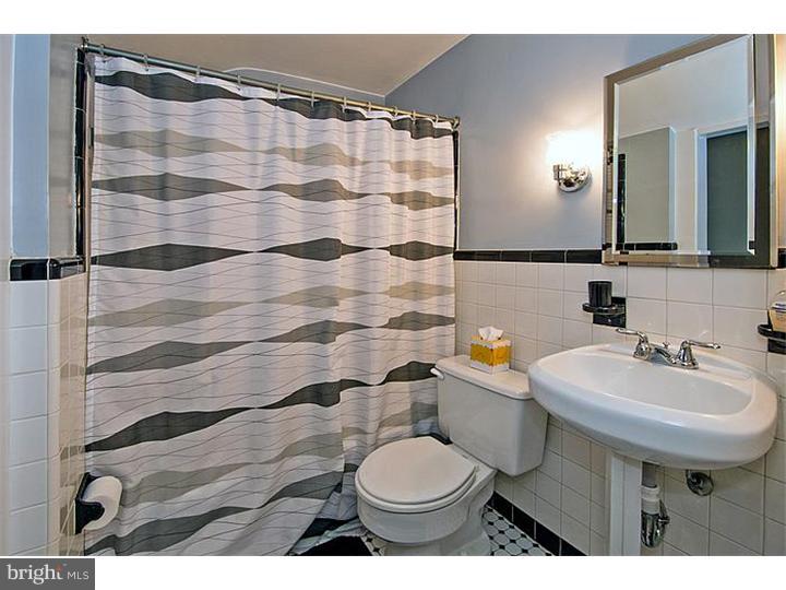 2153 Rush Road Abington, PA 19001 - Photo 22 of 25 Bathroom
